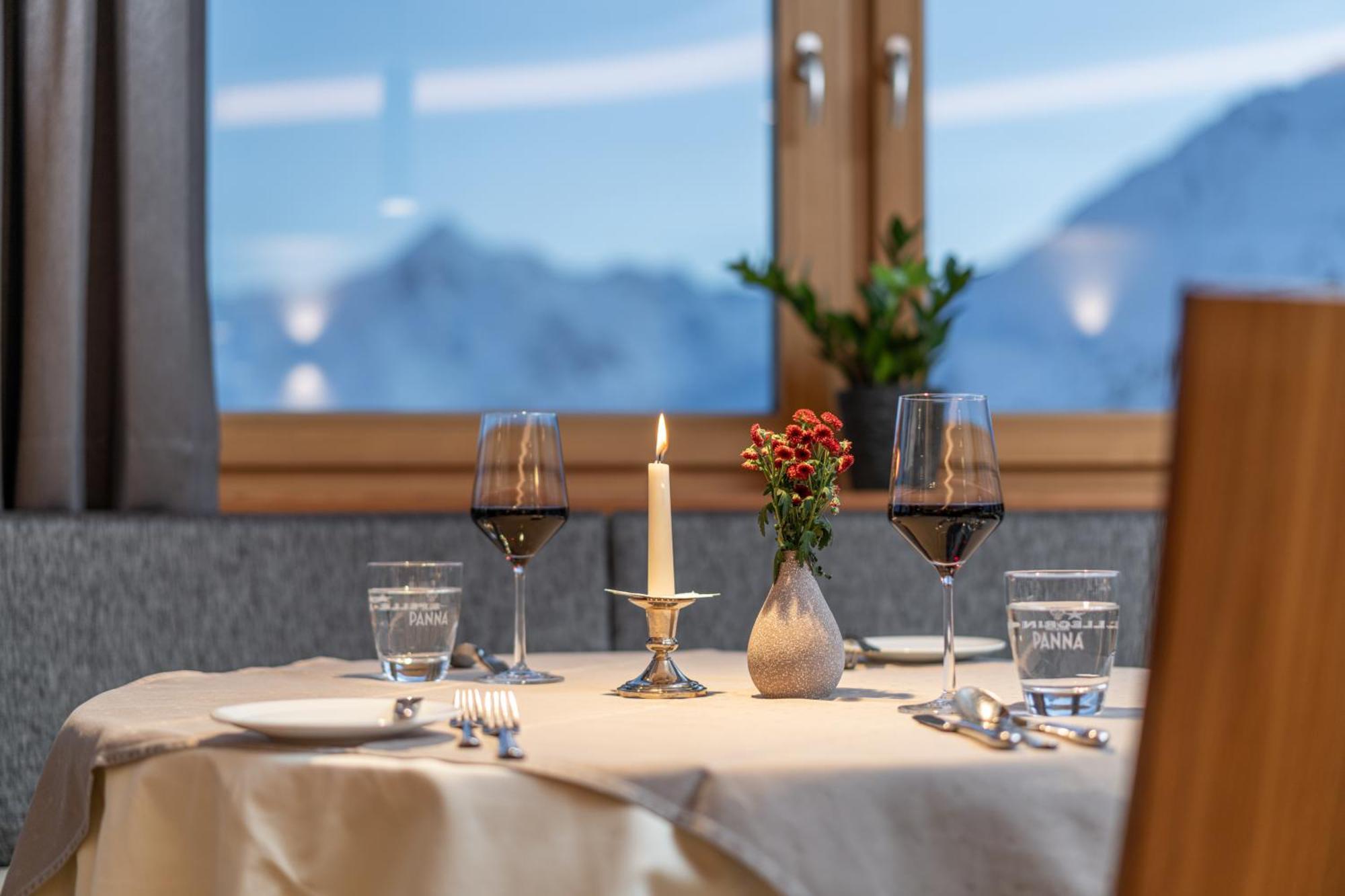 Hotel Hochsoelden Kültér fotó